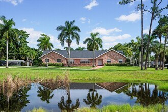 10719 Tamis Trail in Wellington, FL - Building Photo - Building Photo