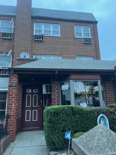 265-07 Hillside Ave. in Queens, NY - Building Photo