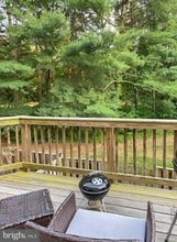 8564 Springfield Oaks Dr in Springfield, VA - Building Photo - Building Photo
