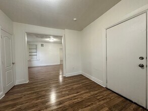 429 Scull St-Unit -Apt. 1 in Lebanon, PA - Building Photo - Building Photo