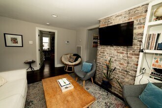 1105 Summit Ave in Nashville, TN - Foto de edificio - Building Photo