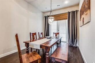 6710 Estrella in Irving, TX - Building Photo - Building Photo