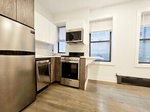 22 Phillips St, Unit 22 in Boston, MA - Foto de edificio - Building Photo