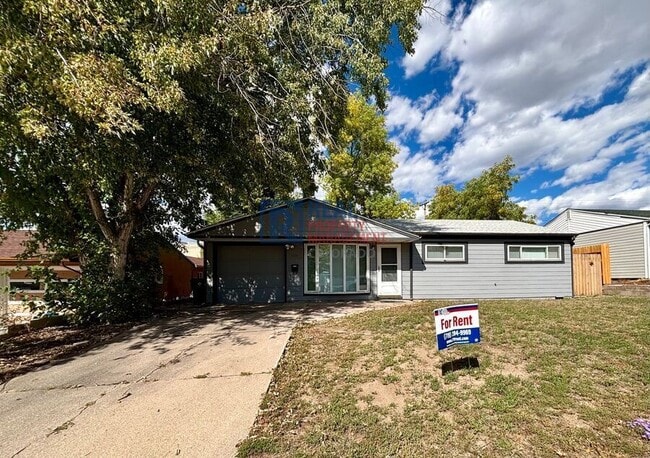 310 Elmwood Dr