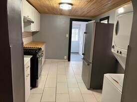 14 Old Dorwart St in Lancaster, PA - Building Photo