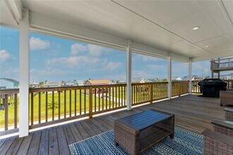 4106 Grayson Dr in Galveston, TX - Building Photo - Building Photo