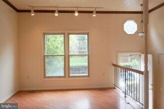 9 Polk Ct in North Potomac, MD - Building Photo - Building Photo