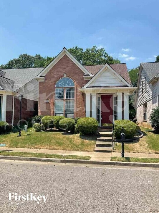 4563 Park Ridge Pkwy in Collierville, TN - Foto de edificio