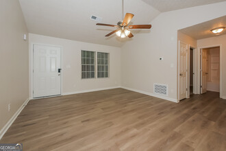 59 Cardinal Ln in Jonesboro, GA - Building Photo - Building Photo