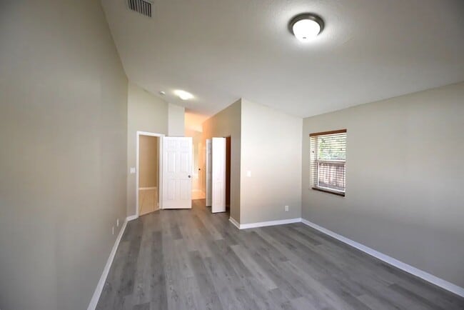 112 Seville Ave in Pittsburgh, PA - Building Photo - Building Photo