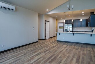 7881 N Mocha Lp in Coeur d'Alene, ID - Building Photo - Building Photo