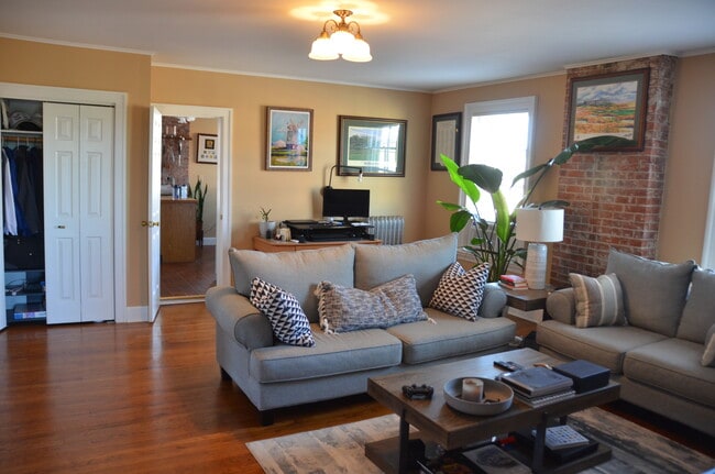 1 Waverly Pl, Unit Penthouse in Madison, NJ - Foto de edificio - Building Photo