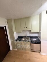 18405 Newell Rd in Shaker Heights, OH - Building Photo - Building Photo