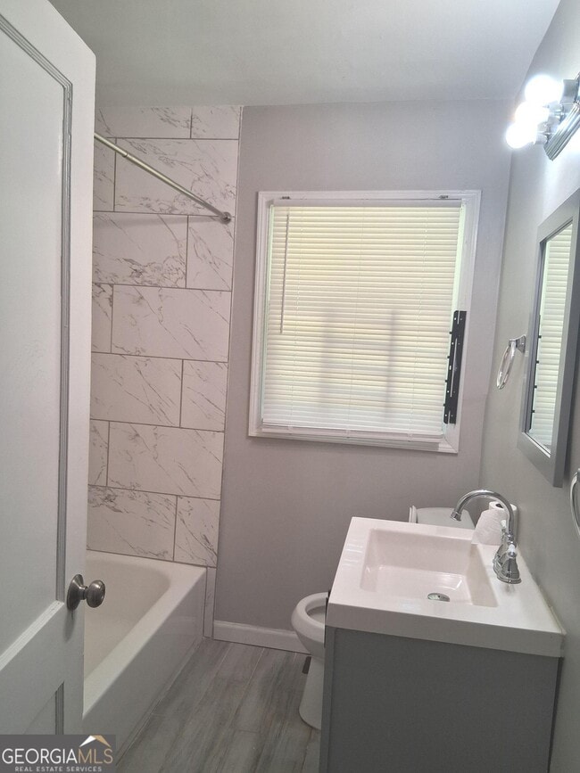 2078 E Lilac Ln in Decatur, GA - Building Photo - Building Photo