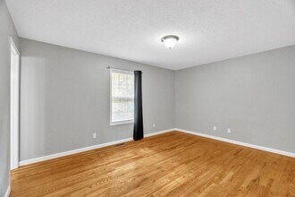 1125 Faye St in Kingsport, TN - Building Photo - Building Photo