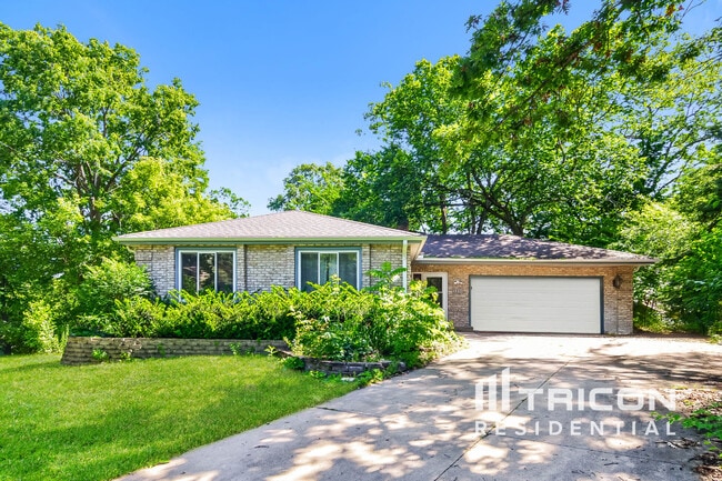 1235 Wilderness Park Cir