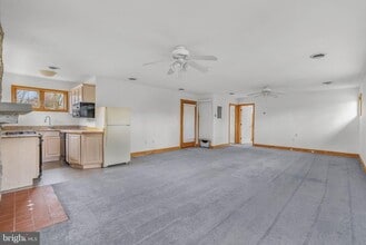 217 N Providence Rd in Wallingford, PA - Building Photo - Building Photo