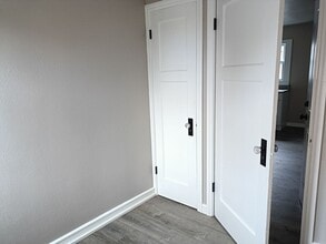 3527 N 9th St in Milwaukee, WI - Building Photo - Building Photo