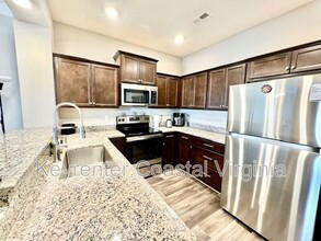 907 Kathy Ann Way W in Carrollton, VA - Building Photo - Building Photo