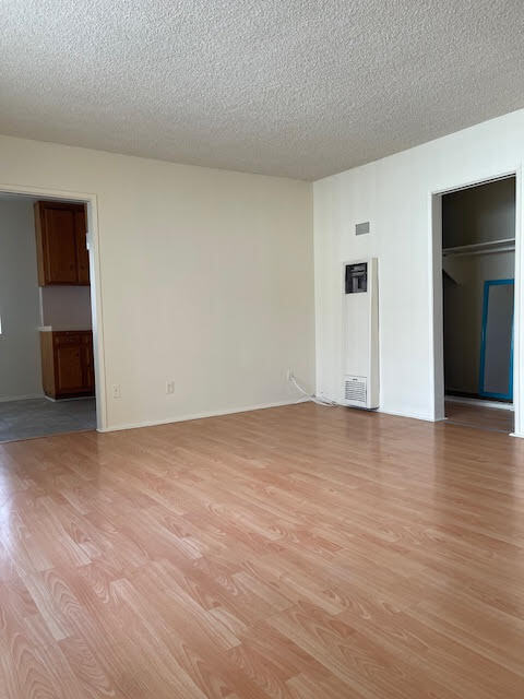 338 N Howard St, Unit Studio in Glendale, CA - Foto de edificio - Building Photo