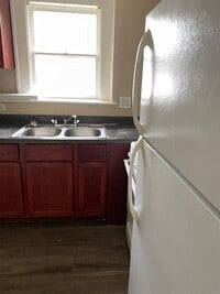 7012 Sherman St photo'