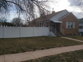 3133 Thomes Ave in Cheyenne, WY - Building Photo