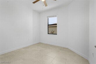 19484 Hinkley Dr in Estero, FL - Building Photo - Building Photo