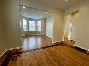 2809 W Wabansia Ave in Chicago, IL - Building Photo - Building Photo