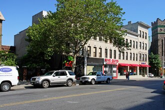 274 7th Ave in Brooklyn, NY - Building Photo - Building Photo