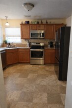 108 Cherry Grove Dr in Richlands, NC - Building Photo - Building Photo