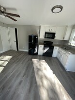 609 Comet St in Jacksonville, FL - Building Photo