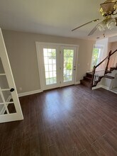 547 Munroe Cir in Glen Burnie, MD - Building Photo - Building Photo