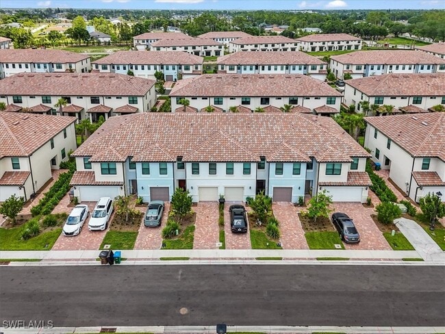 1533 Lake Jessup Cir in Cape Coral, FL - Building Photo - Building Photo