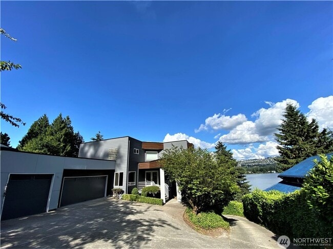 property at 4122 100th Ave SE
