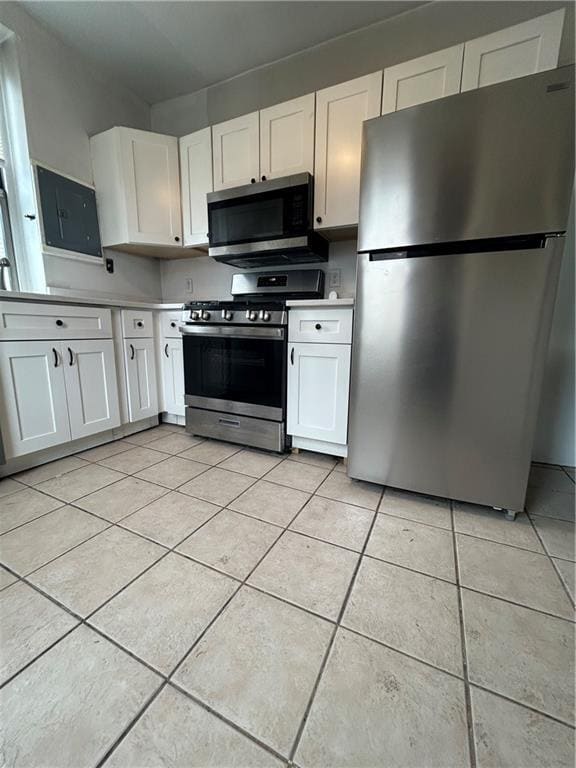 property at 374 Thames St