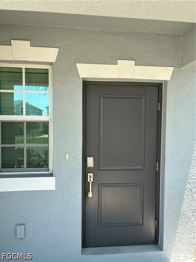 12441 Dakota Ridge Pl in Lehigh Acres, FL - Building Photo - Building Photo