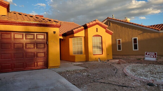 property at 4216 Fino Cir