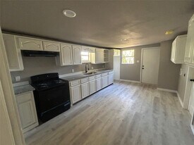 5734 Grant Ave in Port Arthur, TX - Building Photo