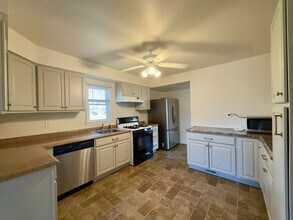 39 Walkern Rd in Essex, MD - Building Photo - Building Photo