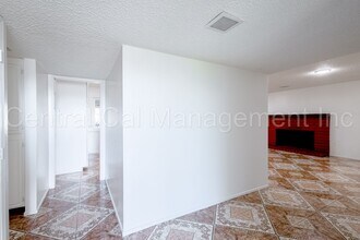 3600 Vincent Ct in Bakersfield, CA - Building Photo - Building Photo
