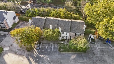 3175 Kirklevington Dr in Lexington, KY - Building Photo - Building Photo