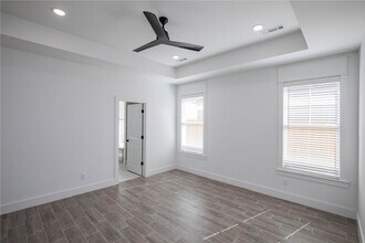 4867 Farmhouse St in Springdale, AR - Building Photo - Building Photo