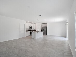 571 Jett Ln in Davenport, FL - Building Photo - Building Photo