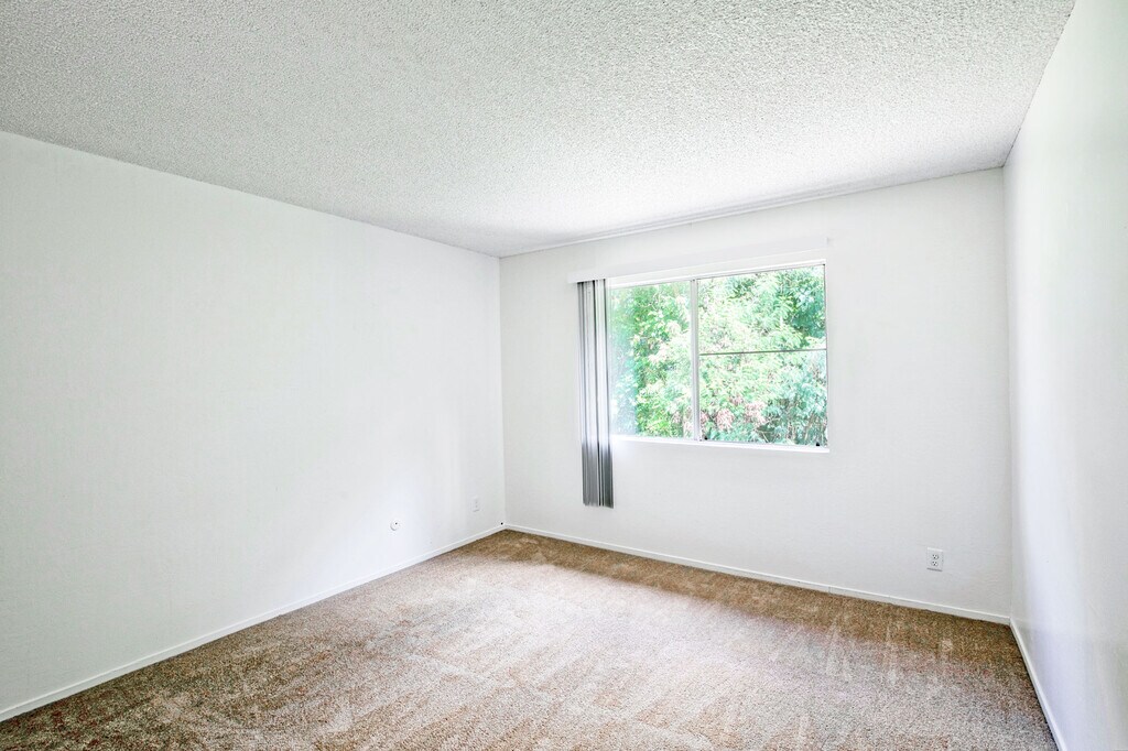 Waimanalo Apartments in Waimanalo, HI