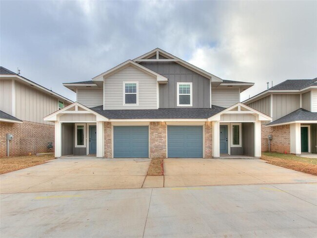 13015 NW 3rd St in Yukon, OK - Building Photo - Building Photo