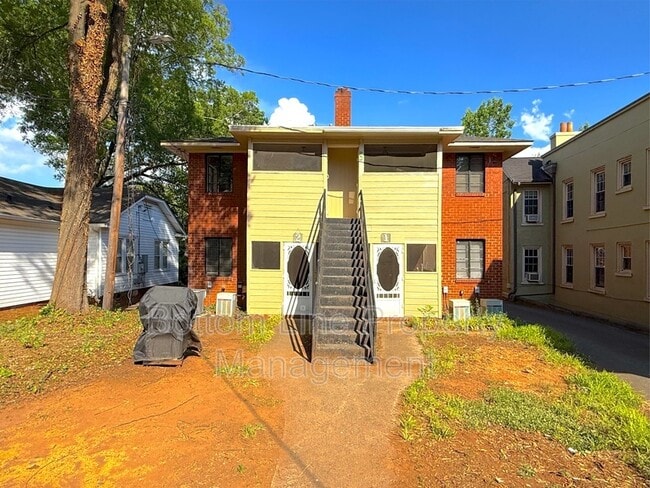 property at 1720 Garden Terrace