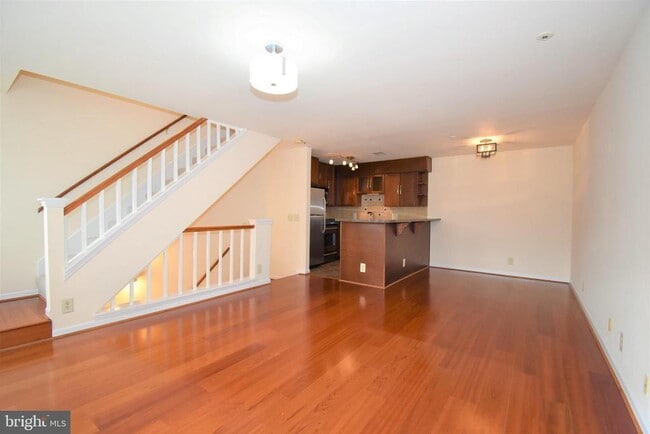 property at 5821 Inman Park Cir