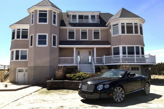 property at 687 Dune Rd