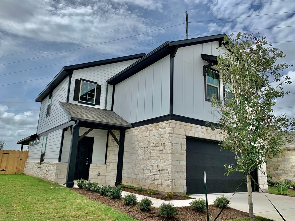 13502 Lansdale Cove in Austin, TX - Building Photo