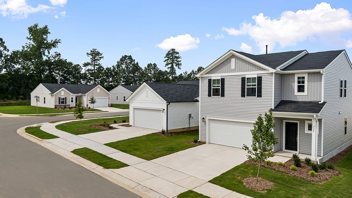 Abode at Geneva in Fuquay Varina, NC - Building Photo